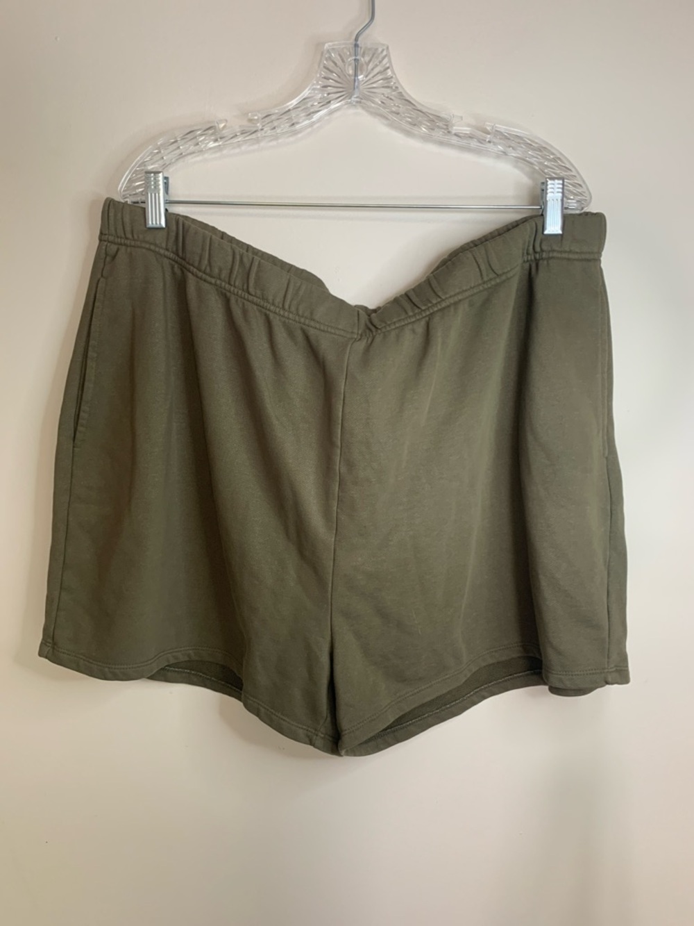 Good American Green Lounge Shorts 7